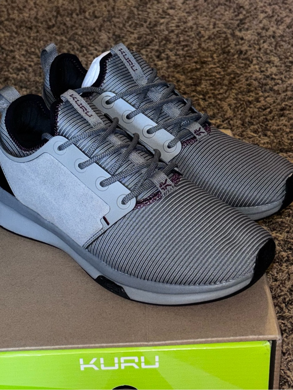 Kuru Atom Mens Shoes 8 Wide Running Athletic Storm Gray Black Lace Up Sneakers